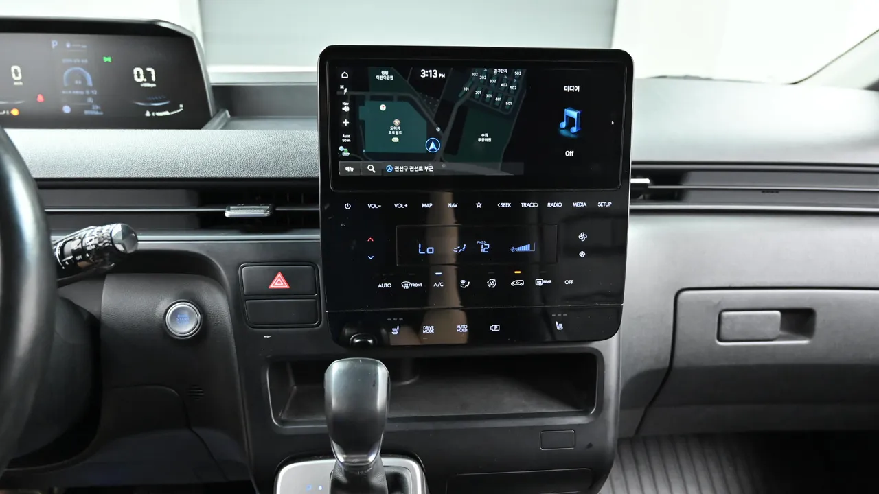 Hyundai Staria — miniaturë 14
