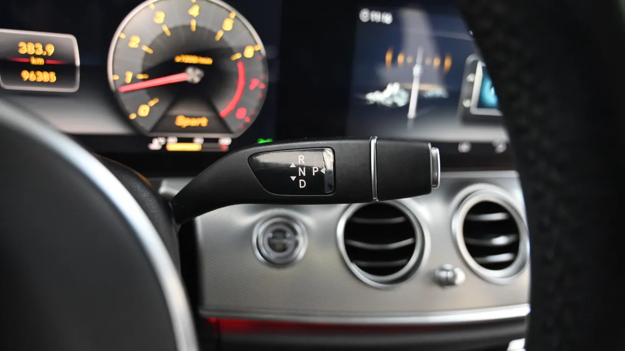 Mercedes-Benz E-klasse — miniaturë 9