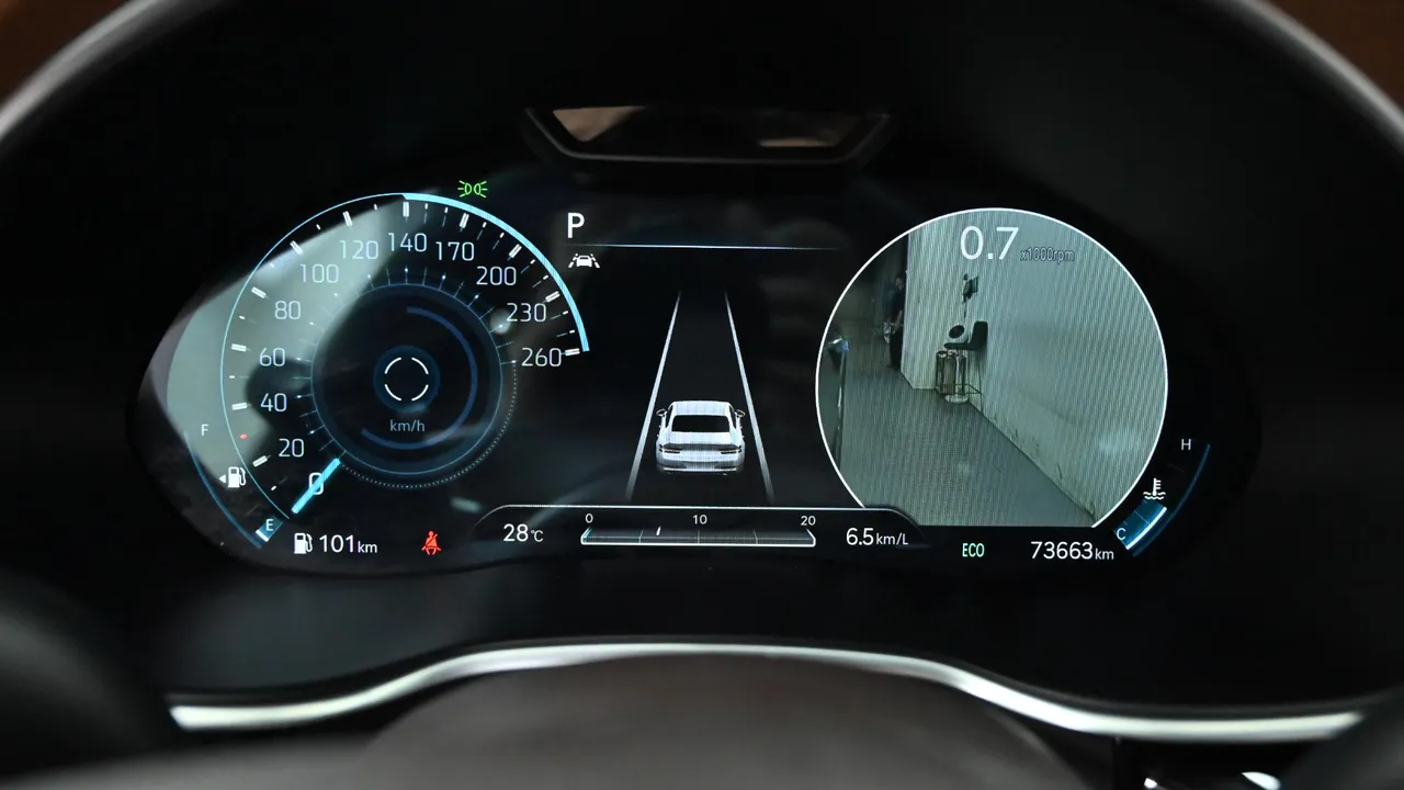 Genesis G80 — miniaturë 8