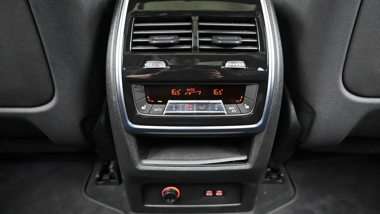BMW X7 — miniaturë 34