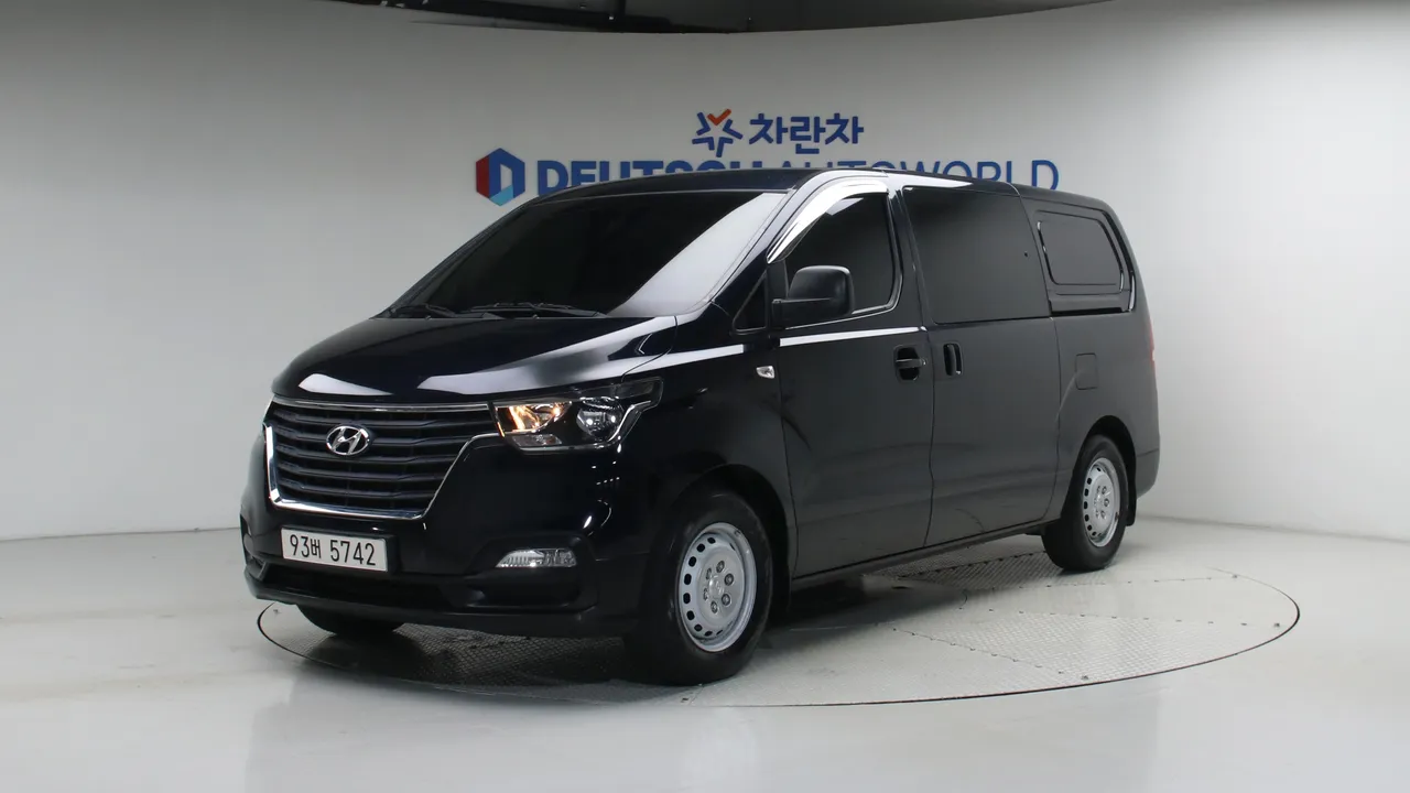 Hyundai Starex 밴 5인승 스타일 — foto 1