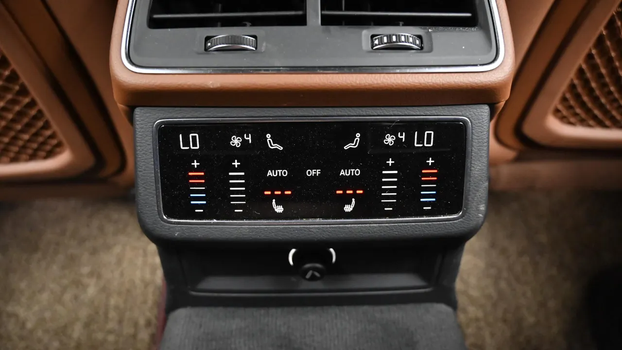 Audi A6 — miniaturë 16