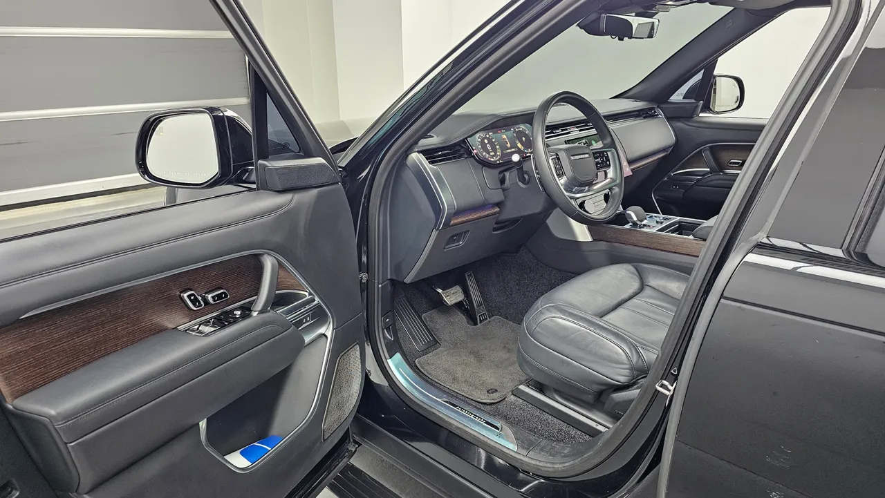 Land Rover Range Rover — miniaturë 11