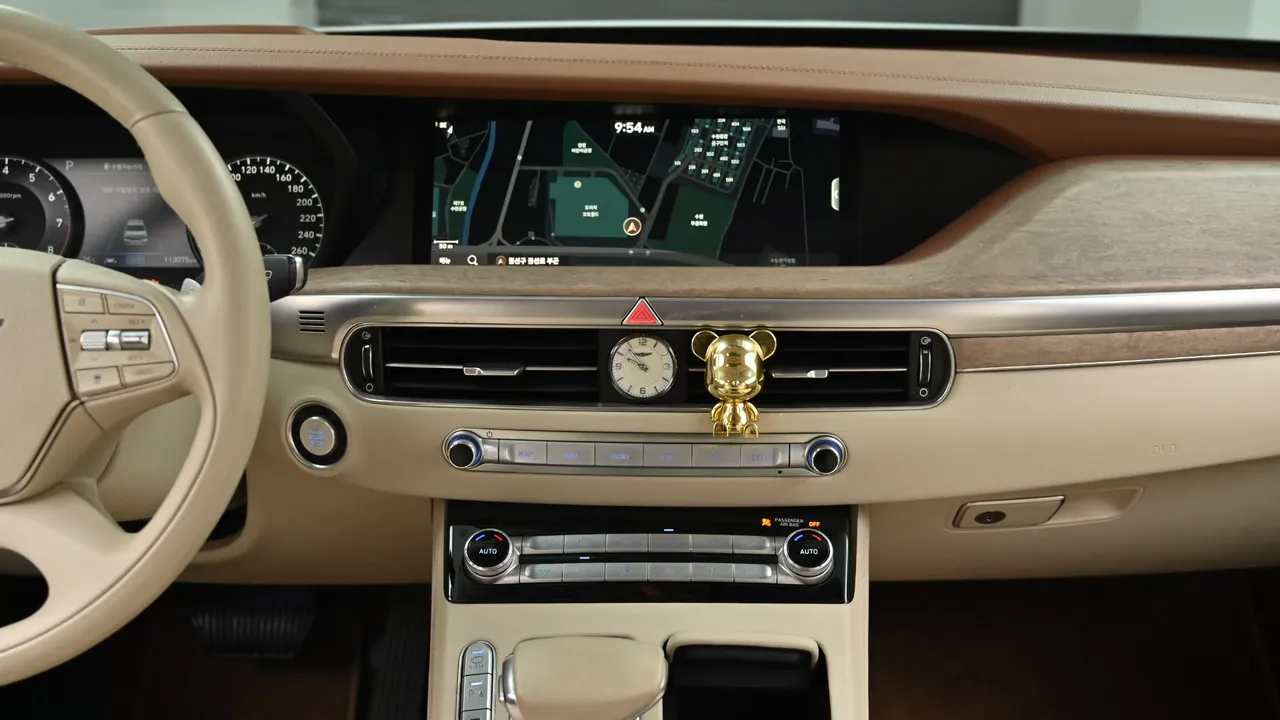 Genesis G90 — miniaturë 14