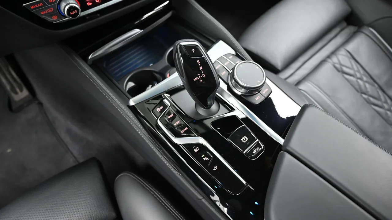 BMW 5er — miniaturë 9