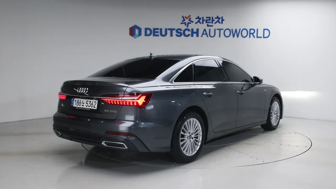 Audi A6 — miniaturë 2