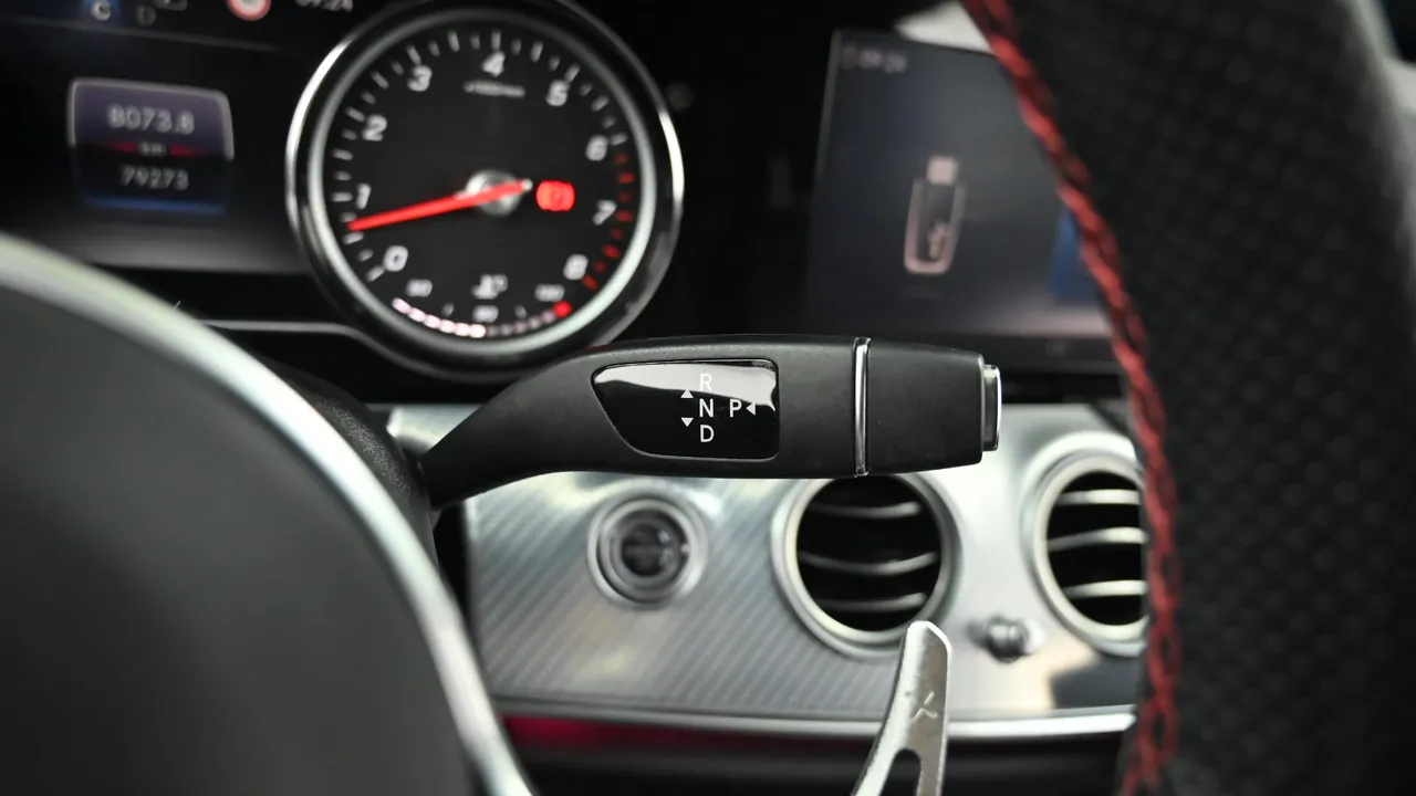 Mercedes-Benz E-klasse — miniaturë 9