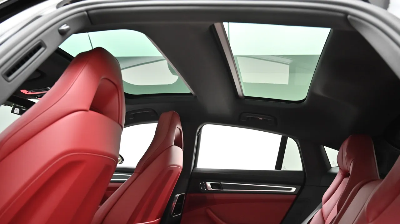 Porsche Panamera — miniaturë 18