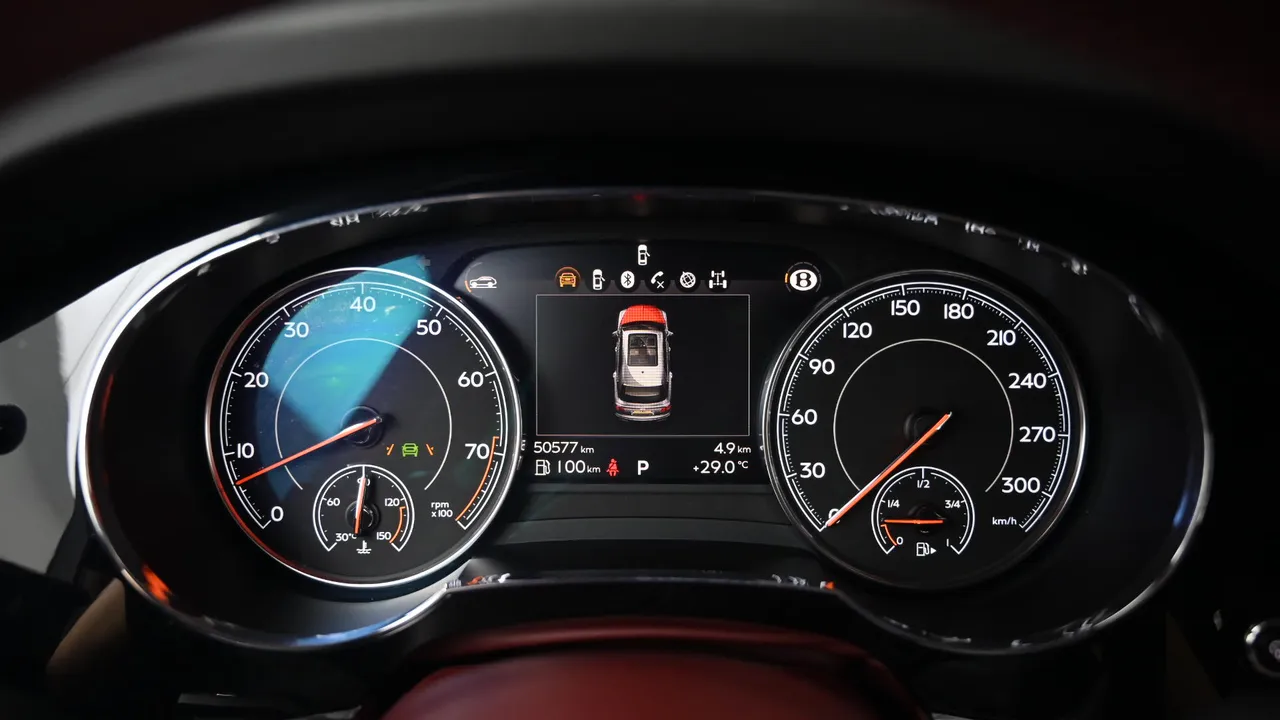 Bentley Bentayga — miniaturë 8
