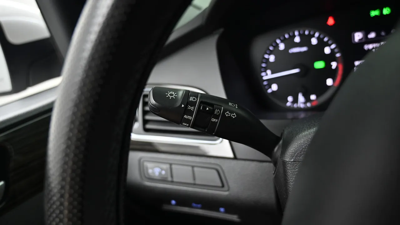 Hyundai Sonata — miniaturë 17