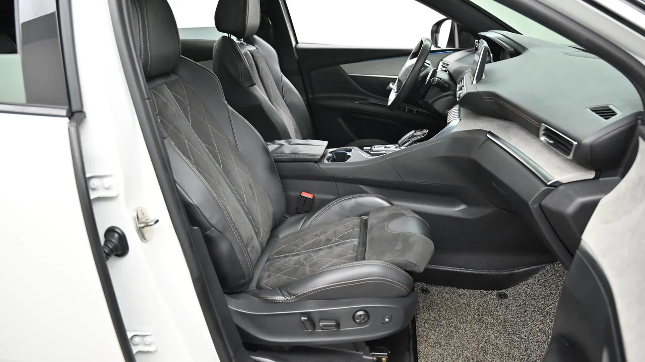 Peugeot 3008 2nd Generation 2.0 BlueHDi GT