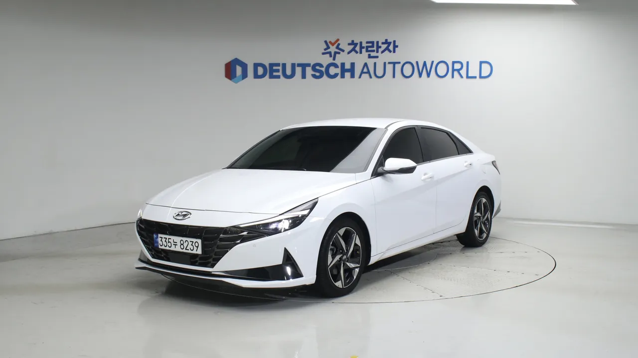 Hyundai Avante 1.6 인스퍼레이션 — foto 1