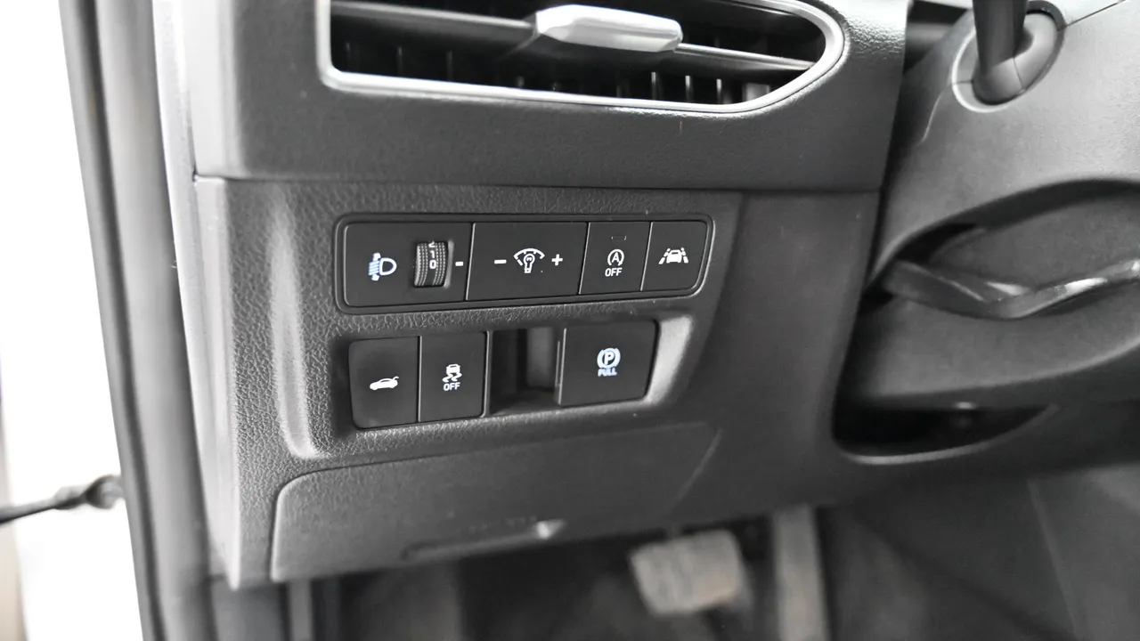 Hyundai Sonata — miniaturë 17