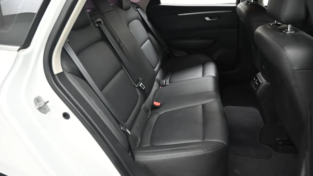 Renault Samsung SM6 — miniaturë 12