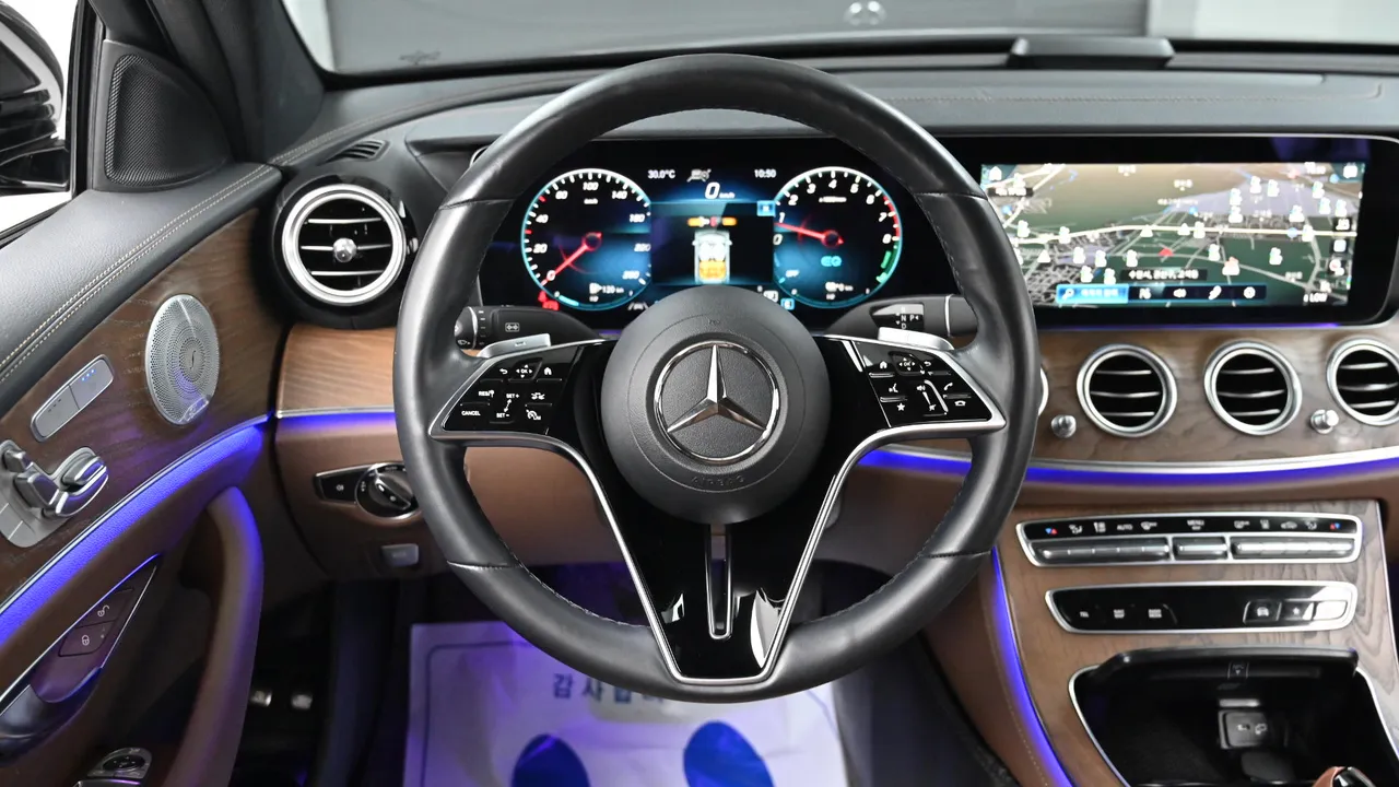 Mercedes-Benz E-klasse — miniaturë 13
