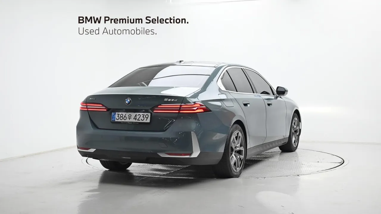 BMW 5er — miniaturë 2