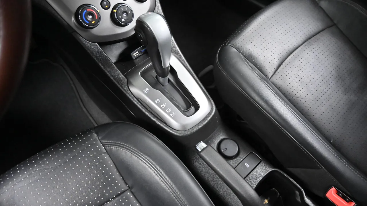 Chevrolet (GM Daewoo) The New Aveo Sedan 1.4 Turbo LS