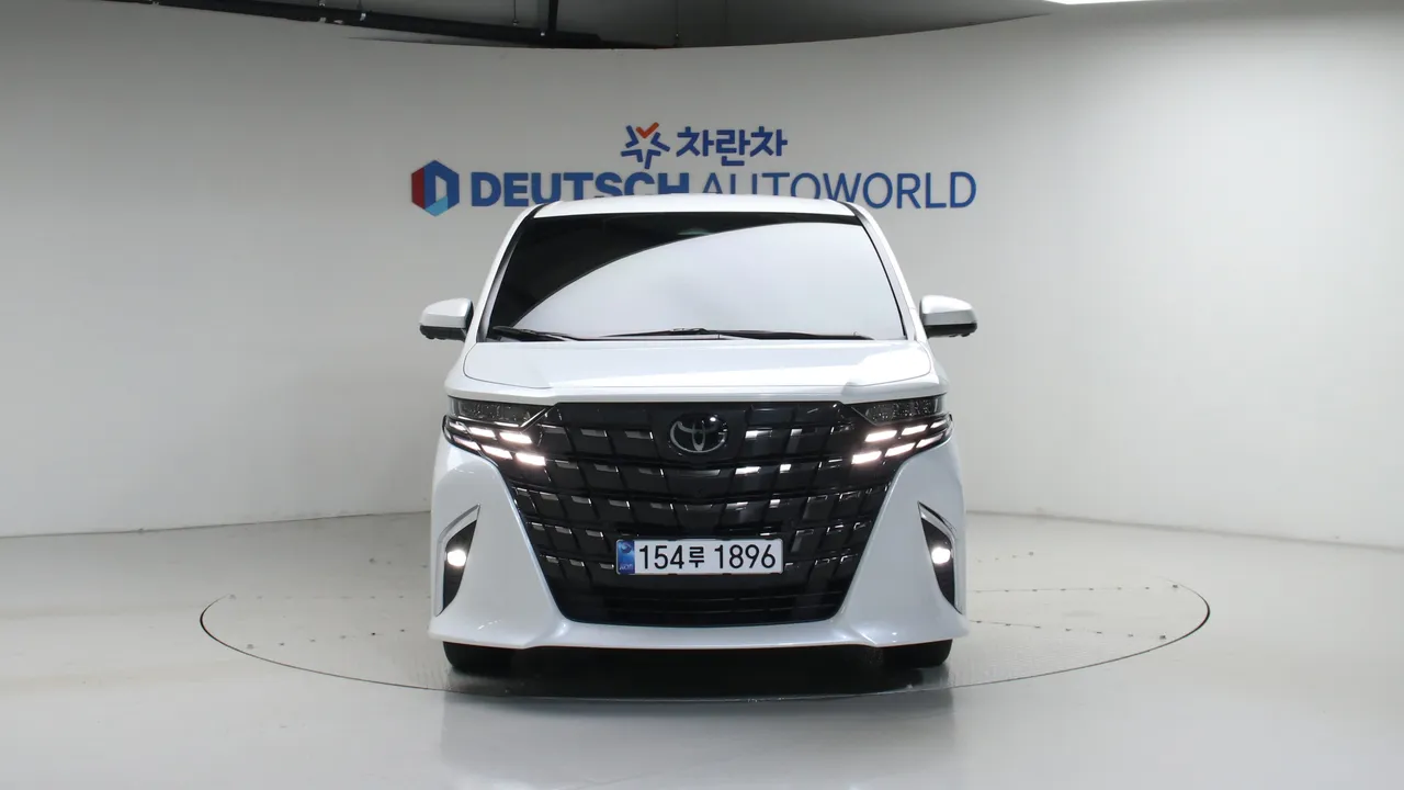 Toyota Alphard — miniaturë 3