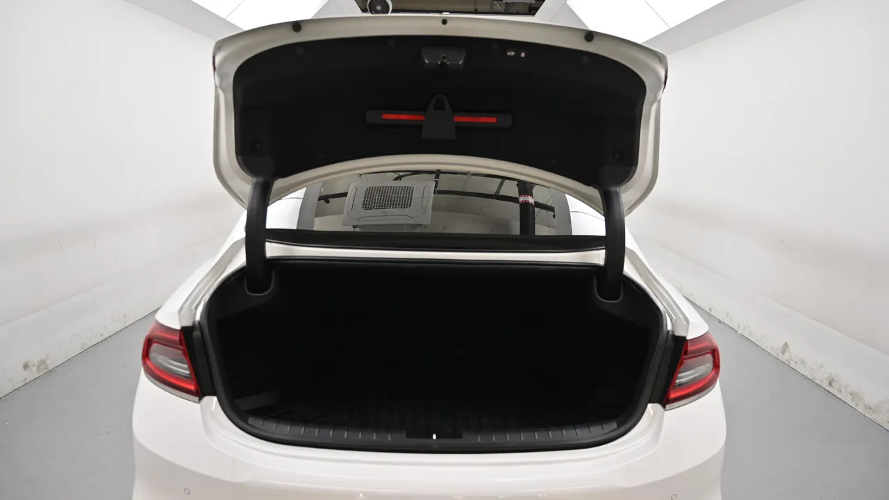 Hyundai Grandeur — miniaturë 19