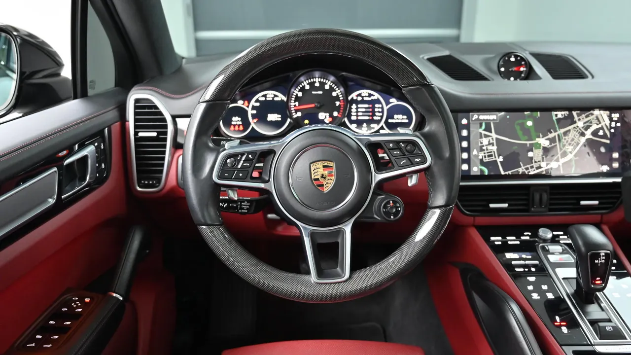 Porsche Cayenne — miniaturë 13