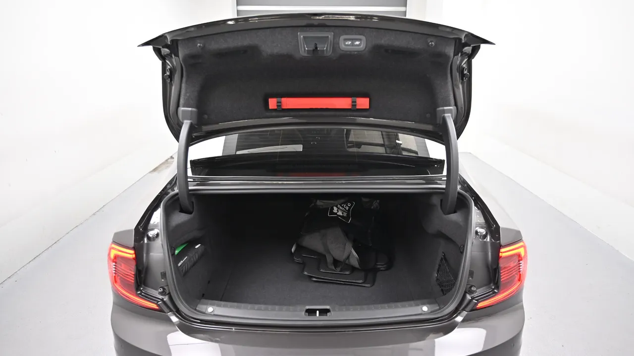 Volvo S90 — miniaturë 19