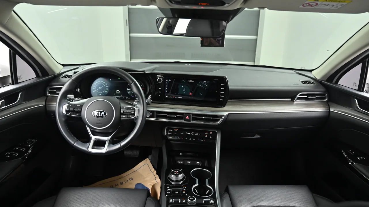 Kia K5 — miniaturë 7