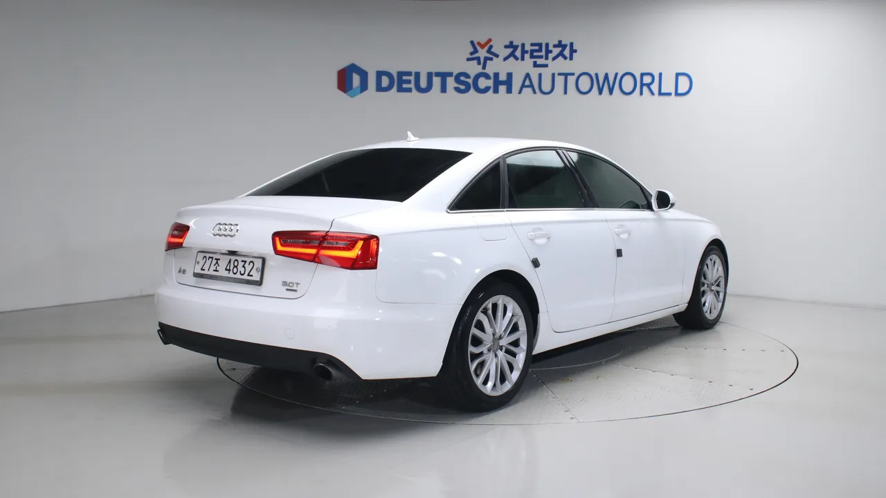 Audi A6 — miniaturë 2