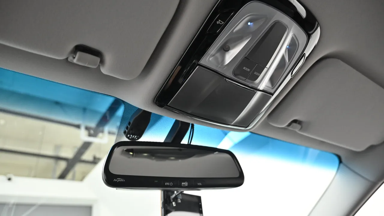 Hyundai Grandeur — miniaturë 18