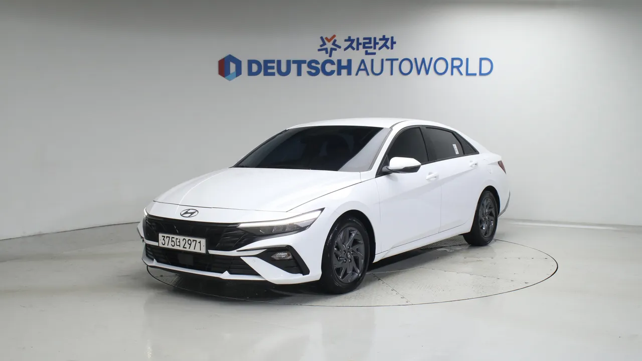 Hyundai Avante 1.6 모던 — foto 1