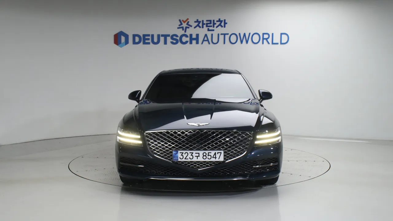 Genesis G80 — miniaturë 3