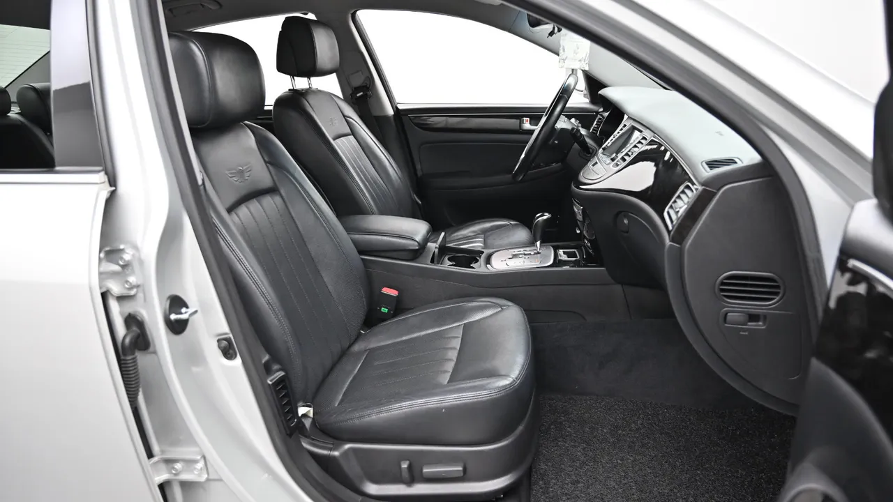 Hyundai Genesis — miniaturë 10