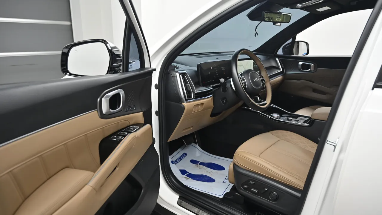 Kia Sorento — miniaturë 11