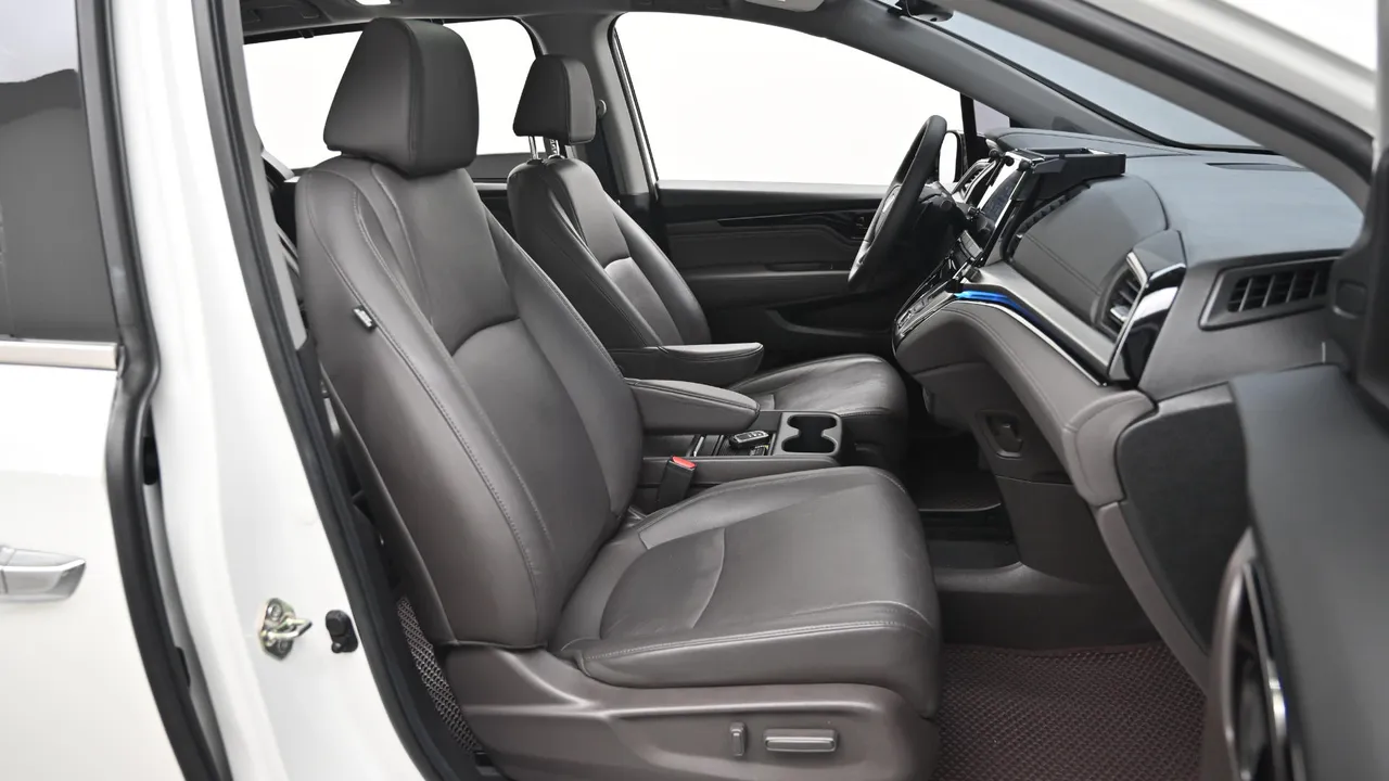 Honda Odyssey — miniaturë 10