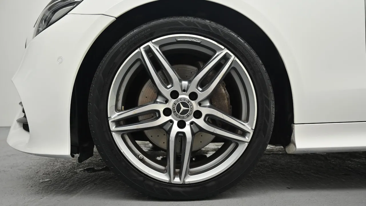 Mercedes-Benz E-klasse — miniaturë 5