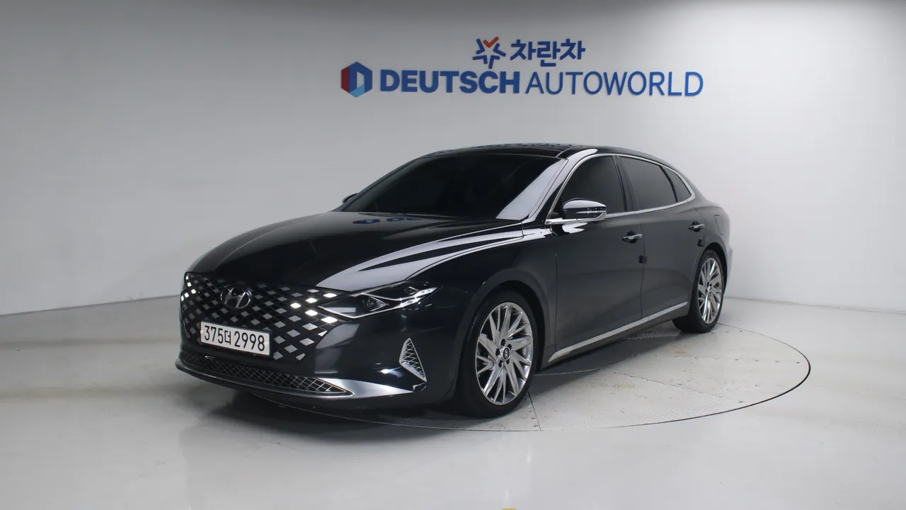 Hyundai Grandeur 3.3 캘리그래피 — foto 1
