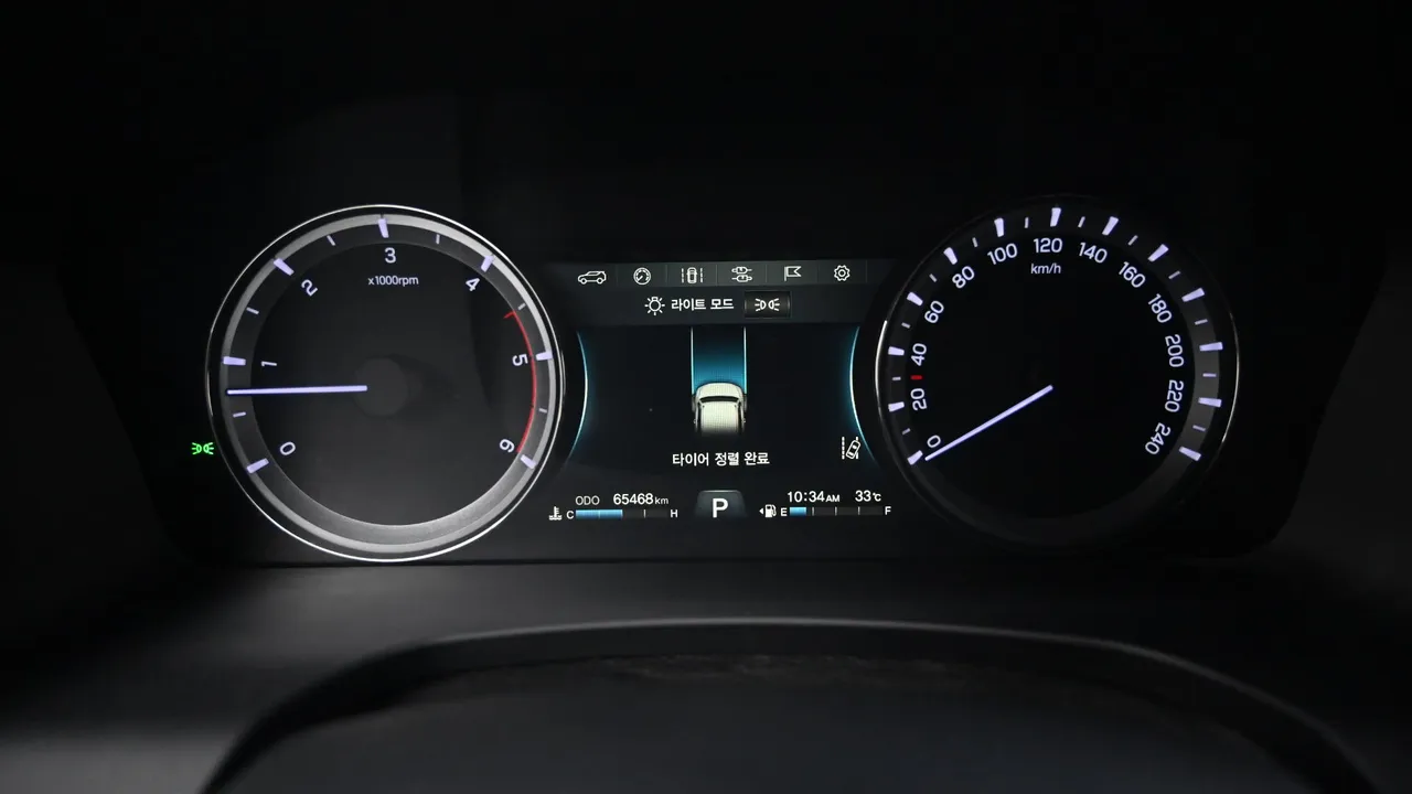 SsangYong Rexton — miniaturë 8