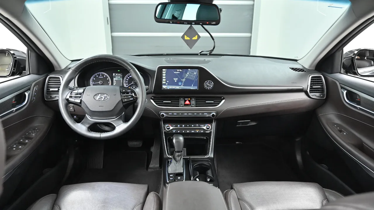 Hyundai Grandeur — miniaturë 7