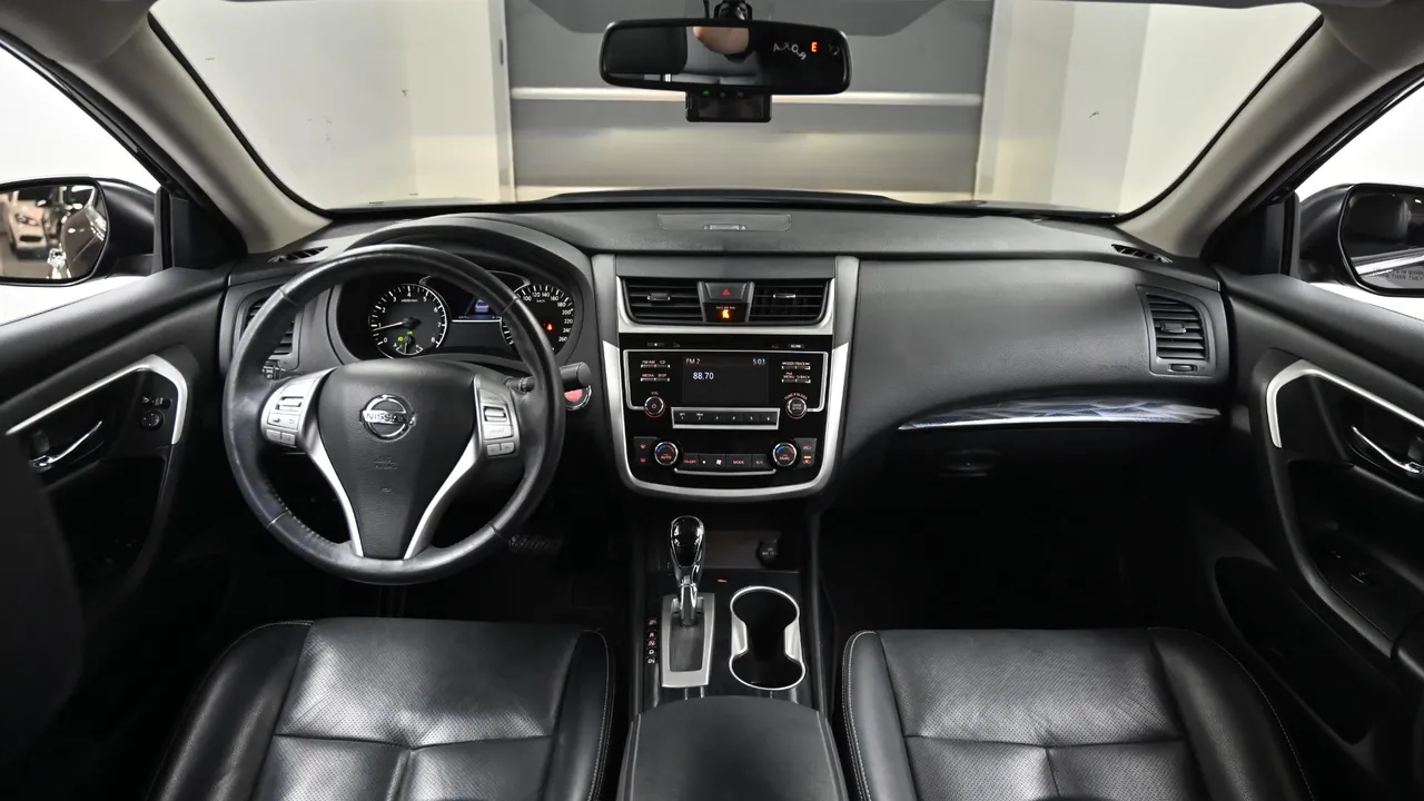 Nissan Altima 2.5 Smart L33