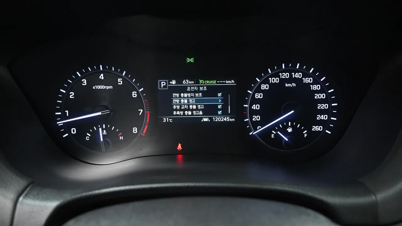 Genesis G80 — miniaturë 8