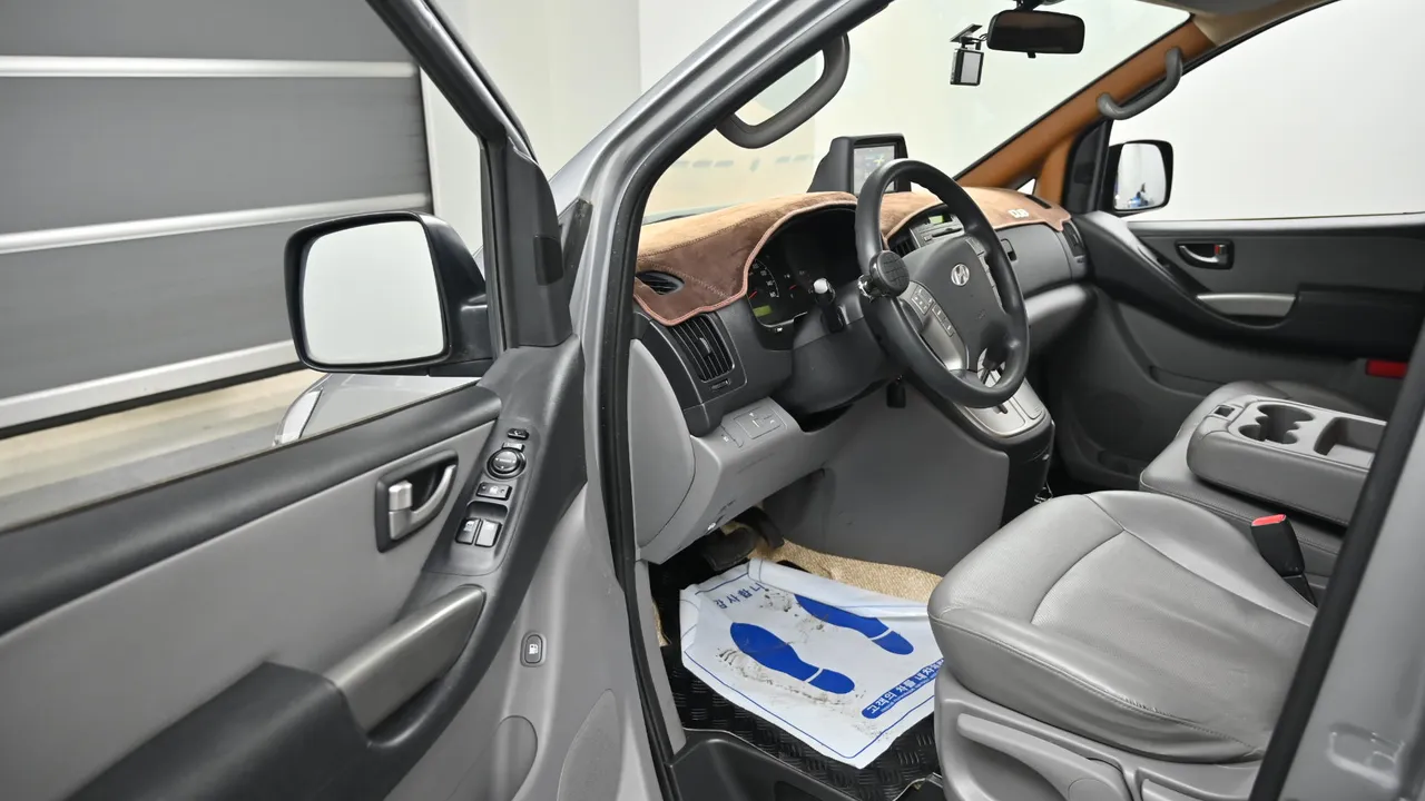 Hyundai Starex — miniaturë 11