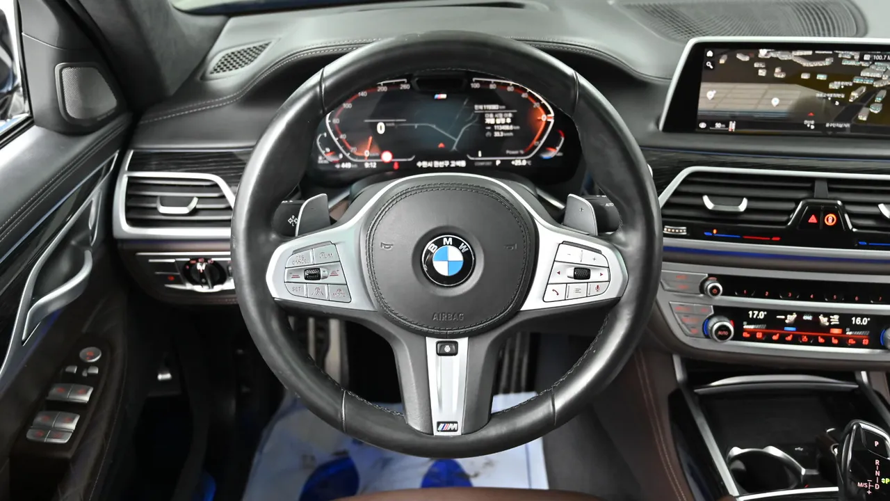 BMW 7er — miniaturë 13