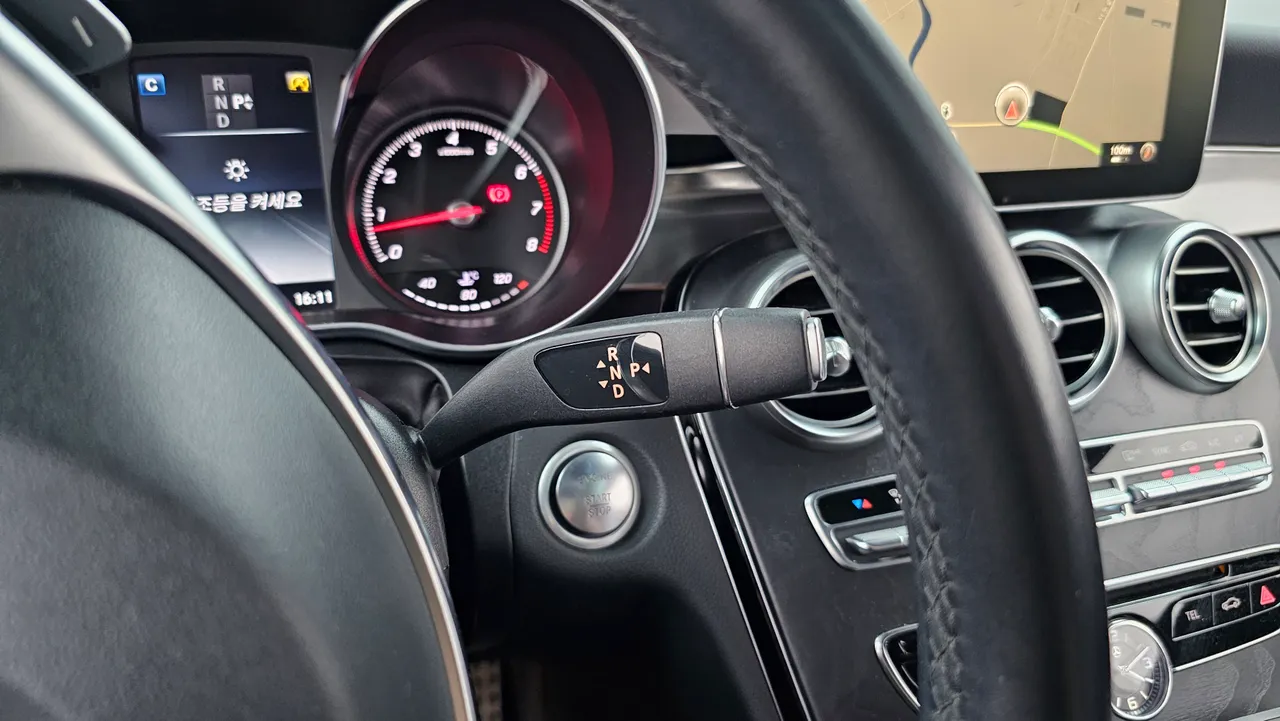 Мерседес C-Класс W205 C200 купе
