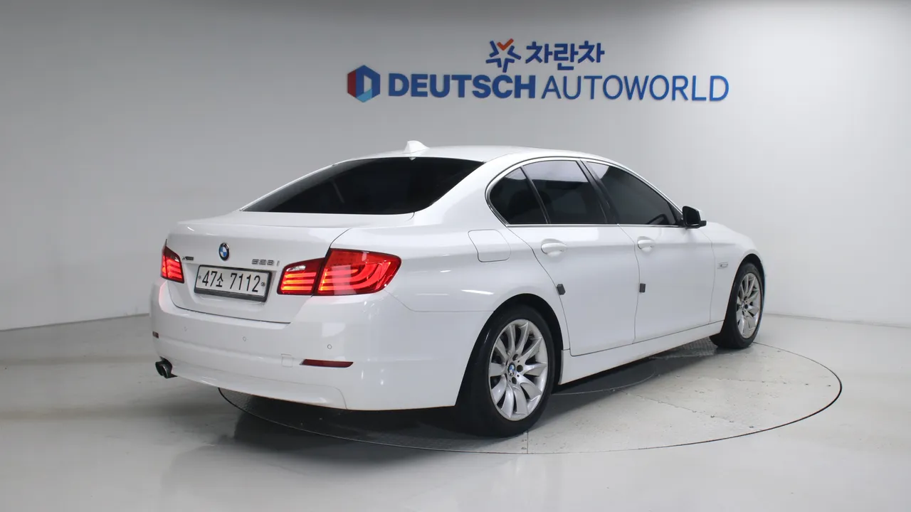 BMW 5er — miniaturë 2