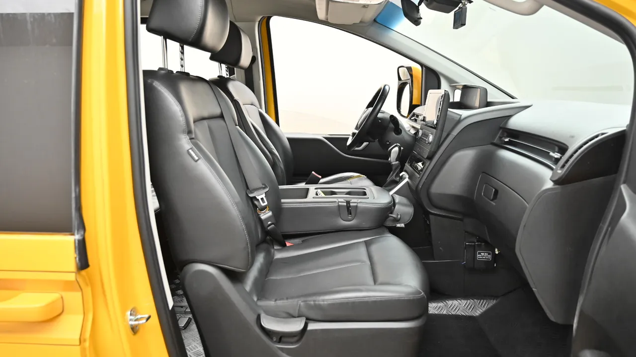 Hyundai Staria — miniaturë 10