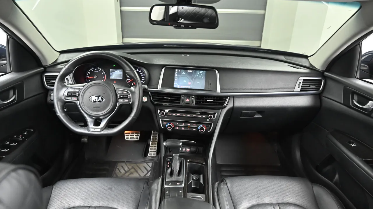 Kia K5 — miniaturë 7