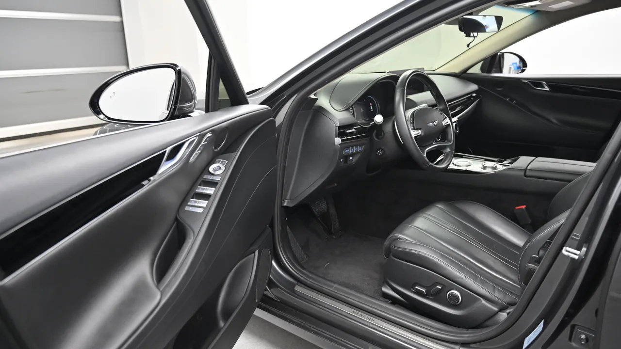 Genesis G80 — miniaturë 11
