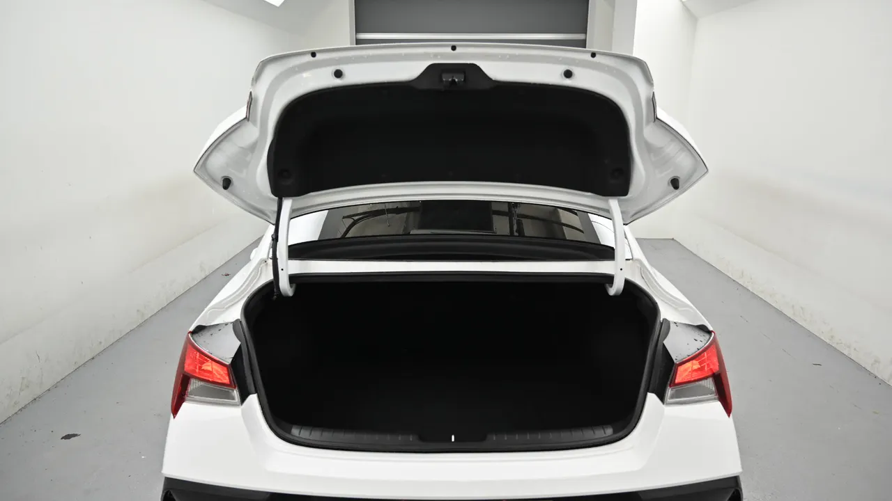Hyundai Avante — miniaturë 19