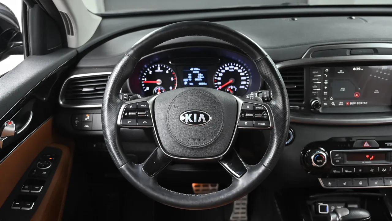 Kia Sorento — miniaturë 40