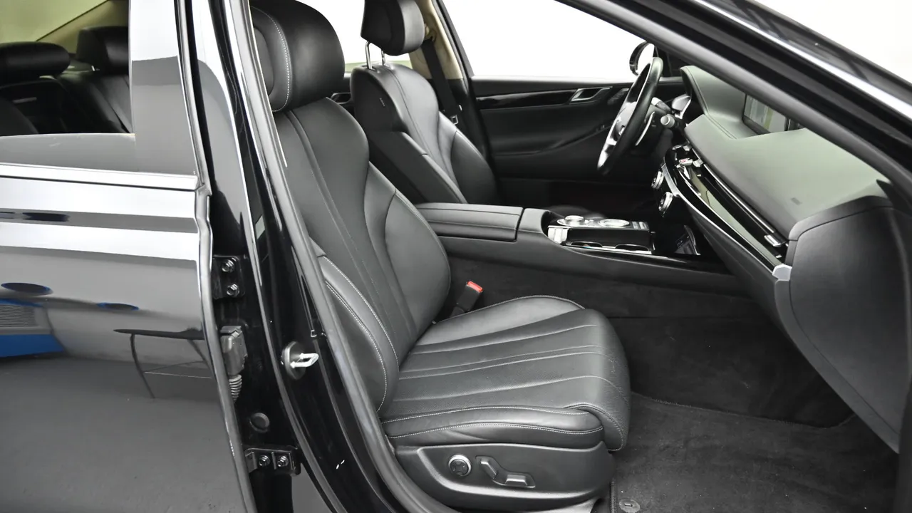 Genesis G80 — miniaturë 10
