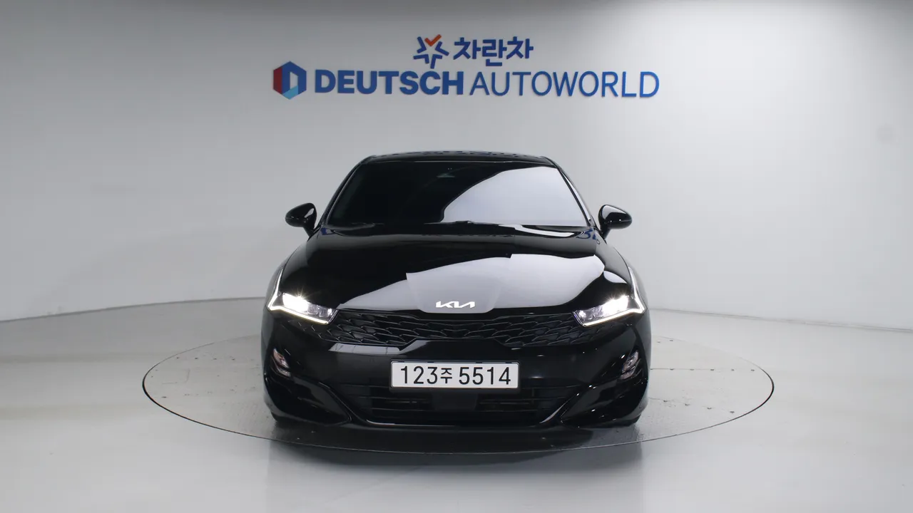 Kia K5 — miniaturë 3